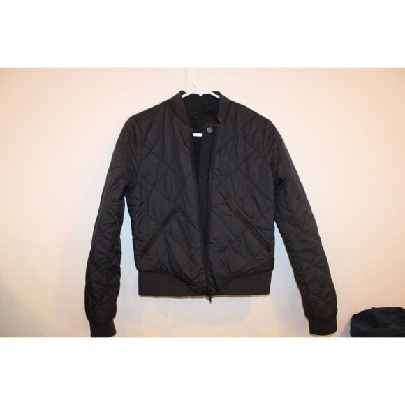 Lululemon size 4 womens down quilted reversible black jacket - Picture 11 of 14